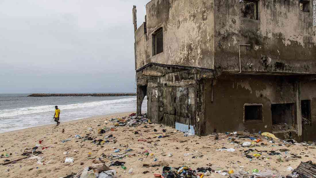 The growing risk of relocation in Lagos Island